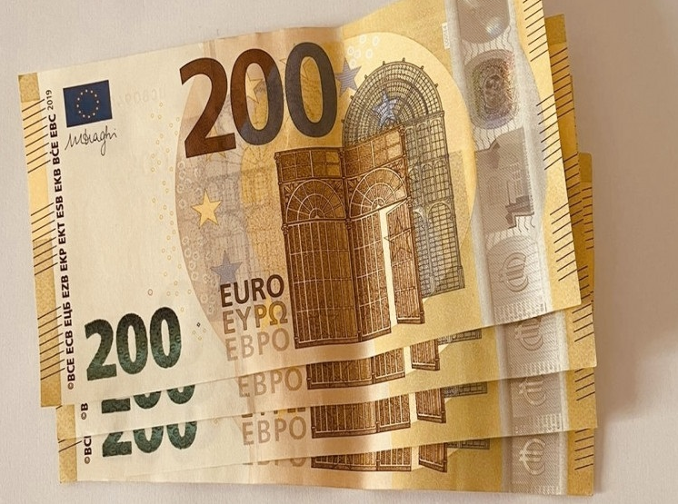Currencies